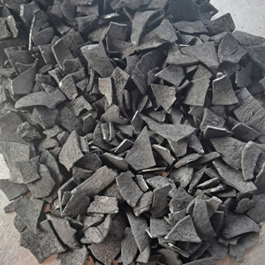Charbon de coco noir de qualité supérieure en forme de morceaux pour chicha |   Carbone fixe 70% |   Approvisionnement en gros en provenance du Vietnam - Product Image 5