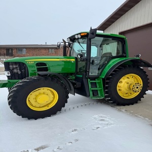 Solución Agrícola de Alta Potencia: Tractor John Deere 7230R para Arado, Labranza y Cosecha con Eficiencia del Motor Confiable - Product Image 2