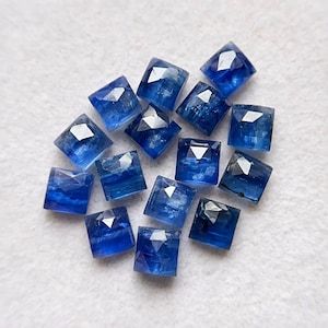 พลอยไคยาไนต์สีน้ำเงินทรงโรสคัทสี่เหลี่ยมแบน 15 ชิ้น ชุดพลอยไคยาไนต์สีน้ำเงินธรรมชาติสำหรับทำเครื่องประดับแฮนด์เมด - Product Image 2