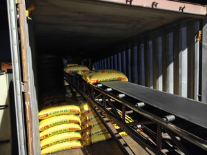 Vietimex Urea 46% Fertilizante Nitrogenado 100% Puro de Liberación Rápida Controlada, Granulado de 0.85-2.8mm, Embalaje a Granel 50kg 1000kg - Product Image 3