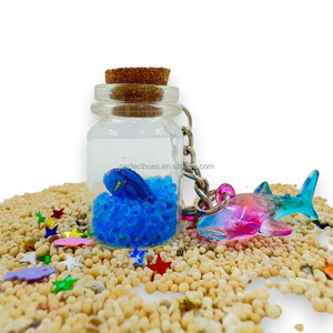 Porte-clés drôle de bouteille de charme de requin Impression UV Idées cadeaux Porte-clés - Product Image 2