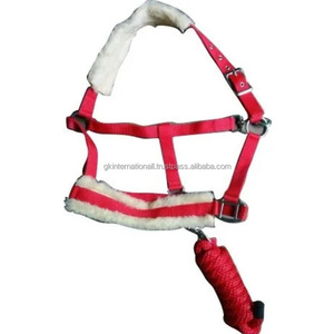 Équipement pour chevaux d'excellente qualité, plusieurs couleurs, licou en nylon avec logo personnalisé, licou rembourré en nylon polaire avec corde de plomb - Product Image 1
