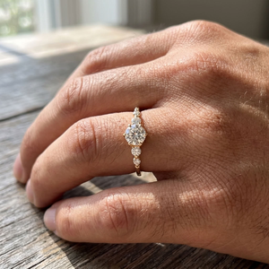 Anillo de Compromiso de Oro de 18K con Diamante Cultivado en Laboratorio, Anillo de Boda Apilable con Piedra Central Redonda, Joyería para Fiesta de Bodas - Product Image 4