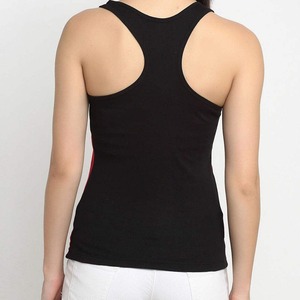 Débardeur femme Index Apparel noir et rouge à blocs de couleur, col rond, tricoté, respirant, style sportif, longueur normale - Product Image 2