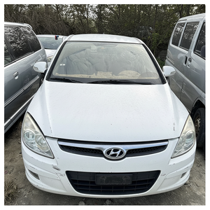 Toyota Corolla Sedán 5 Plazas, Faros Halógenos, Volante a la Izquierda, Color Rojo, Auto Usado - Product Image 6