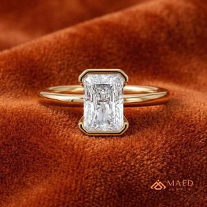 แหวนหมั้นเพชรโมอิสซาไนต์ทรงเรเดียนท์เคลือบทอง 18K เครื่องประดับเจ้าสาวสุดหรูสำหรับผู้หญิง ของขวัญสำหรับงานฉลองครบรอบ - Product Image 3