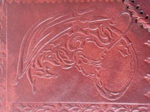 Diario de Cuero con Grabado de Dragón y Piedras Curativas, Grimoire Antiguo Hecho a Mano, Cuaderno de Dibujo de Dragón 3D Vintage, Regalo - Product Image 5