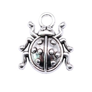 Pendentif <span class=keywords><strong>Coccinelle</strong></span> en Alliage de Zinc Argent Vieilli pour Fabrication de Bijoux DIY (Colliers, Bracelets, Boucles d'Oreilles, Porte-clés) - Product Image 4