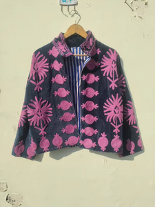 Chaqueta Bomber Reversible de Terciopelo con Bordado Suzani, Chaqueta Térmica para Mujer con Estampado Floral, Hecha a Mano, Otoño Invierno, Regalo Vintage para Ella - Product Image 3