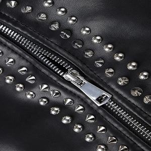 แจ็คเก็ตหนังคุณภาพสูงประดับด้วย Rhine Stone สำหรับทุกเพศทุกวัย สไตล์ใหม่ แขนยาว เสื้อคลุมกันหนาว ดีไซน์โดดเด่น ให้ความอบอุ่น กันน้ำ กันลม เหมาะสำหรับฤดูหนาว - Product Image 5