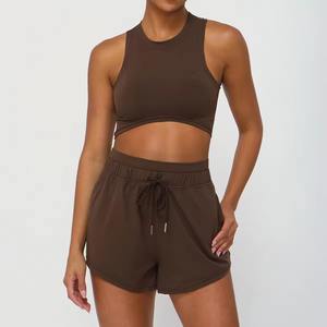 Conjunto de sujetador deportivo y shorts de yoga para mujer al por mayor personalizado - Sujetador deportivo ajustado con espalda cruzada y shorts de cintura media, tela transpirable de secado rápido para - Product Image 1