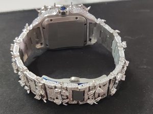 Reloj Mecánico de Lujo Vintage Plateado con Bisel Personalizado de Espinas, Moissanita VVS Totalmente Incrustada, Números Romanos Plateados y Brazalete de Acero - Product Image 4