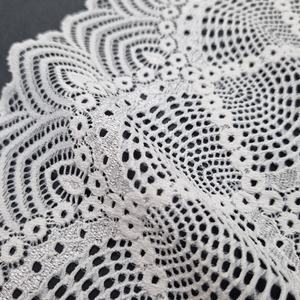 Cinta de encaje elástico floral festoneado de nailon y elastano ligero de 17 cm, ribete de encaje de punto por urdimbre para lencería, banda de sujetador y uso en bodas - Product Image 3