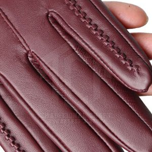 ถุงมือหนังผู้หญิง สีแดงมารูน ข้อมือยาวเต็มนิ้ว ถุงมือเดรสสวยหรู ขายส่งจากผู้ผลิต - Product Image 6