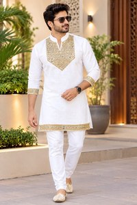 Kurta Fes Tradicional de Algodón para Hombre, Estilo Gujarati Garba para Navratri, Corte Holgado, Secado Rápido, Sin Arrugas, con Detalles de Espejo - Product Image 3