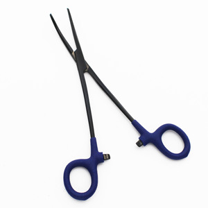 Pince de pêche en acier inoxydable avec mâchoires de précision et poignée ergonomique pour un retrait contrôlé des hameçons et la coupe de ligne - Product Image 2
