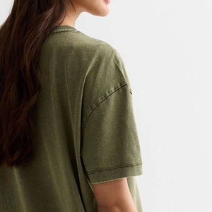 เสื้อยืดลาย Acid Wash ผู้หญิง สวมใส่สบายๆ ในฤดูร้อน เนื้อผ้าเบา นุ่ม สวมใส่สบาย ทรงสวยทันสมัย เหมาะกับการแต่งกายในชีวิตประจำวัน - Product Image 6