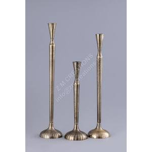 Ensemble de 3 bougeoirs modernes de luxe en métal pour décoration de table de mariage, résistants à la chaleur, faits à la main, durables - Product Image 1