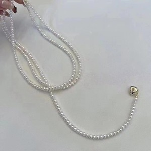 Collier en perles d'eau douce multicouche de créateur coréen 4-5 mm Chaîne de pull populaire Bijoux - Product Image 1