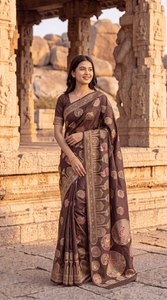 Sari de Seda Satén Banarasi Premium para Mujer con Bordado y Borde Jacquard |   Ropa Étnica India - Product Image 1