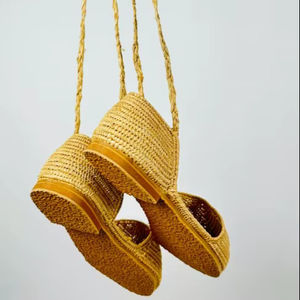 Chaussures en raphia marocaines pour femmes – Pantoufles et sandales en paille faites à la main - Product Image 1