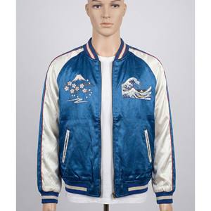 Chaqueta Sukajan Azul Satinado Estilo Japonés, Chaqueta Bomber Vintage con Bordado, Ropa Urbana, Diseño del Monte Fuji, Gran Ola, Ukiyo-e, Abrigo Souvenir - Product Image 4