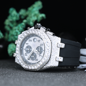 Montre chronographe de luxe sertie de diamants – Montre à quartz pour homme avec lunette entièrement sertie de diamants Moissanite CZ et bracelet en caoutchouc noir - Product Image 2