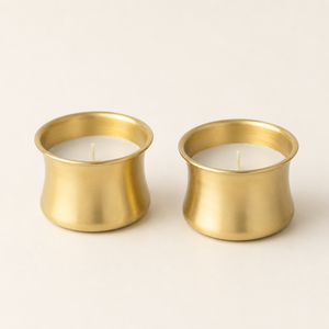 Juego de Frascos para Velas de Metal Martillado al por Mayor, Velas Aromáticas de Cera de Soja Hechas a Mano en Cobre y Oro, Frascos de Lujo con Tapa - Product Image 2