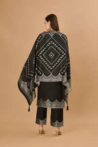 Tissu de Robe Non Cousu en Viscose Tissée Safaa Premium – Élégant Ensemble 3 Pièces Jacquard avec Broderie Zari Argentée pour la Vente en Gros - Product Image 6
