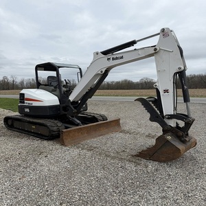 รถขุดขนาดเล็ก Bobcat E45 ระดับมืออาชีพ ให้ความแข็งแกร่งเหนือชั้น ใช้งานราบรื่น และกำลังขับเคลื่อนที่เชื่อถือได้สำหรับงานก่อสร้าง - Product Image 5