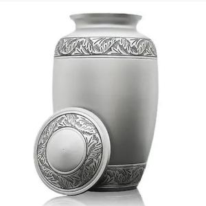 Urna Funeraria Plateada de Estilo Europeo para Adultos, Diseños Personalizables - Artesanía India - Product Image 1