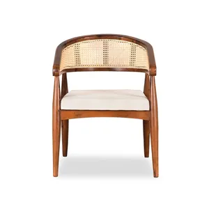 Sillón Vintage de Madera con Respaldo de Mimbre Tejido a Mano y Asiento de Tela Crema, Mueble Elegante para Sala de Estar - Product Image 4