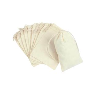 Vente en gros de sacs à cordon en mousseline de coton réutilisables avec poignée en toile imprimée avec logo personnalisé pour cadeau de voyage promotionnel - Product Image 1