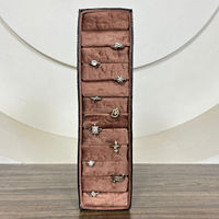 Boîte à bagues en cuir de vachette taillée à la main, présentoir à carreaux, multi-fentes, organisateur de bijoux pour bagues et accessoires