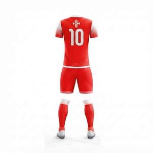 Ensemble de maillot de football avec logo blanc, manches courtes, col en V pour homme, 100% polyester, coupe régulière, fermeture à enfiler par RIVIAN ATLANTIC - Product Image 3