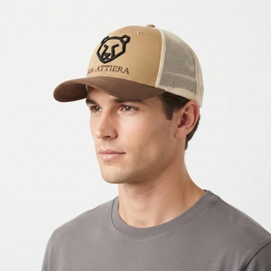 Gorra Trucker Caqui para Hombre con Bordado de Oso, Malla Blanca Trasera, Cierre Ajustable, Gorra de Béisbol con Logotipo Personalizado - Product Image 2