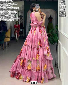 ชุดเลเฮนกาสีชมพูซิมโฟนี - Product Image 2