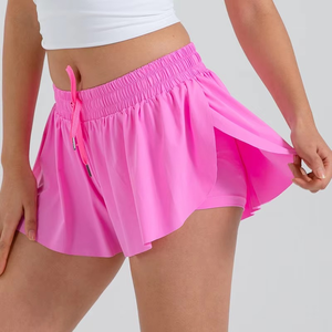 Shorts d'entraînement pour femmes en gros, personnalisables avec logo, taille haute, pour la gym et l'entraînement - Collection Outfitize International - Product Image 1