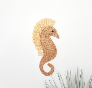 Décoration murale suspendue en rotin tressé en forme de cheval de mer pour chambre d'enfant, en fibres végétales naturelles, motif animal, pour décorer les chambres d'enfants - Product Image 4