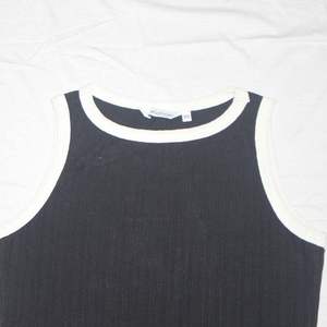 Débardeur en coton épais de haute qualité, col rond, manches courtes, durable, toucher doux, coupe ajustée, première classe, export Vietnam personnalisé - Product Image 6