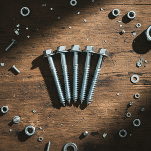 Tornillo PDC de Acero al Carbono de Alta Resistencia Clase 4 con Punta Afilada, Cabeza Hexagonal Externa, Rosca para Madera, Recubrimiento de Zinc Blanco (Métrico/Pulgadas) - Product Image 1