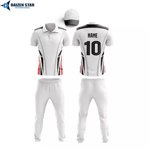 Uniforme de críquet tipo polo de manga corta para hombre, color blanco con bloques de color en contraste, con el número 10 y estampado del nombre, corte regular, para todas las temporadas. - Product Image 4