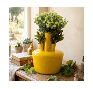 Hot <b>Unique</b> Design Yellow Powder Coating <b>Vase</b> Hot Selling Indian Antique Color Flower <b>Vase</b> Luxuries Style <b>Vase</b> for Luxuries Home - Product Image 1
