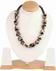 Nouveau collier en résine au design original - Best-seller - Cadeau pour femme - Accessoires - Fait main - Nouveauté - Product Image 1