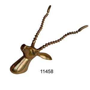 Statue de cerf décorative en fonte d'aluminium avec finitions plaquées argent Sculpture de cerf pour la maison Statue décorative de chemin d'entrée de table - Product Image 3