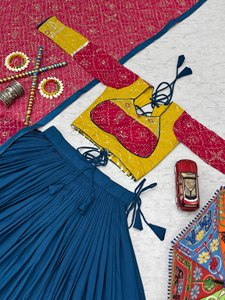 VISHNU K DESIGNS LAHENGA CHOLI DUPATTA de Rayón y Algodón con Bordado de Hilo y Lentejuelas, Largo hasta el Suelo, para Fiesta Tradicional - Product Image 6