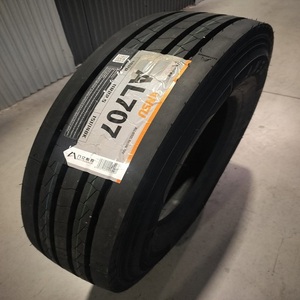 Neumáticos para Camión 11R22.5 Eficientes, Rendimiento Premium, Precio al por Mayor, Diseño Resistente para Uso Comercial - Product Image 2