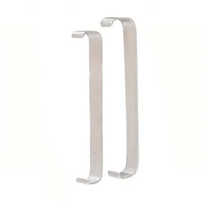 Retractor Farabeuf |   Herramienta Quirúrgica de Acero Inoxidable de Alta Calidad |   Retractor de Precisión para una Manipulación Eficaz de Tejidos - Product Image 1