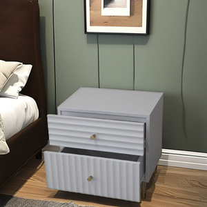 Mesita de noche de madera de caoba maciza blanca clásica con dos cajones elegantes, mesita de noche hecha a mano para muebles de dormitorio - Product Image 1