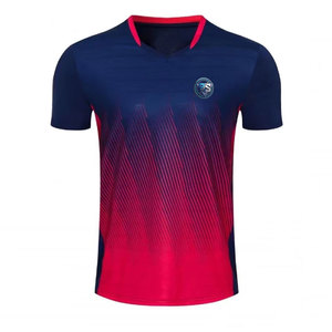 Nueva Camiseta de Fútbol de Diseño Original Personalizada para Equipos, 100% Poliéster, Transpirable - Product Image 1